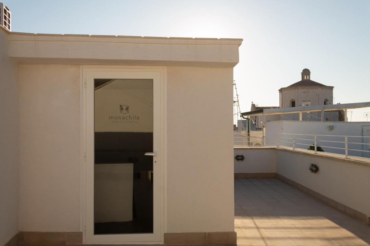Monachile Apartments Полиньяно-а-Маре Экстерьер фото
